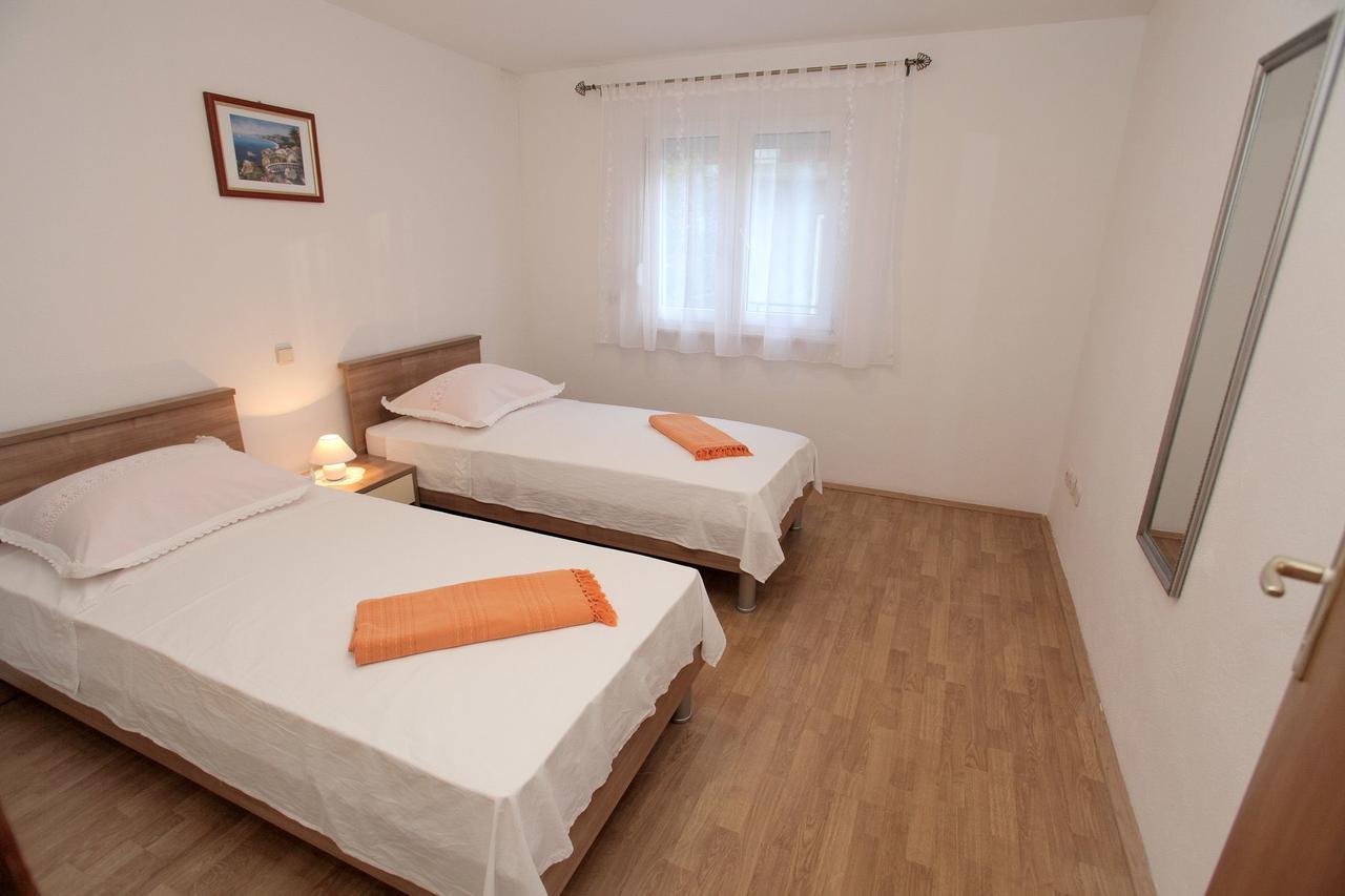 Apartments Iva Trogir Exterior foto
